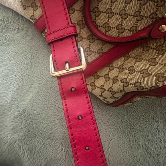 Gucci Crossbody Bag in Pink and Beige - Picture 14 of 14